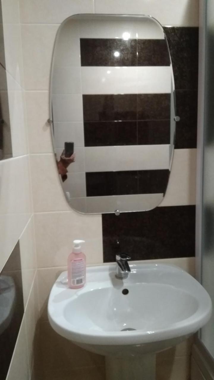 Appartement 35 Проспект Миру à Kryvy Rih Extérieur photo
